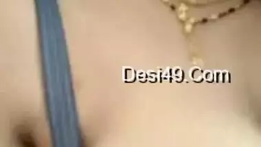 Indian BBW gets good money to make her XXX girls hang on camera
