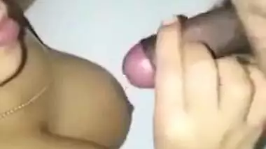 Tamil wife sucking and doggy fuck video