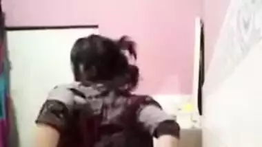 Horny Patna Girlfriend Shows Pussy & Ass To Tease Lover