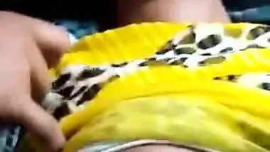 desi girl pushpa showing her melons to lover