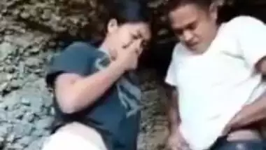 Desi College Friends Outdoor Sex Video Part 1