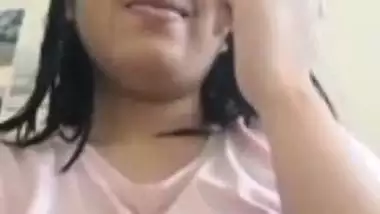 Desi mms new video call chat of topless viral girl