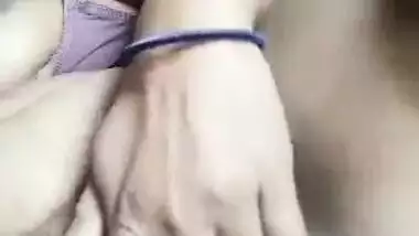 Sexy village Bhabhi nude show MMS
