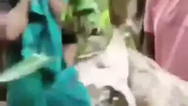 Desi outdoor sex of a Kolhapuri couple on a Banana farm