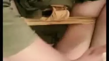 Desi bitch pussy washing video