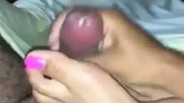 Making him cum all over my sexy feet!